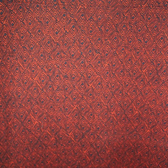 NWT LuLaRoe Cassie Pencil Skirt Lightweight Pretty Design Sz XL - Picture 1 of 5